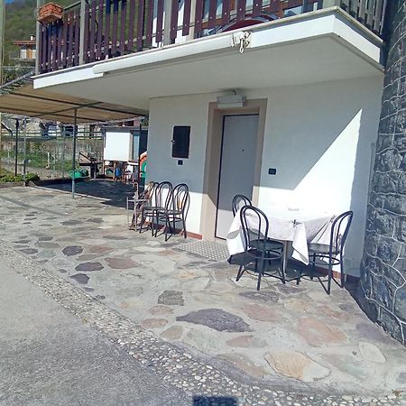 Ca Negra Ca Negra Suite Costa Volpino Exterior foto